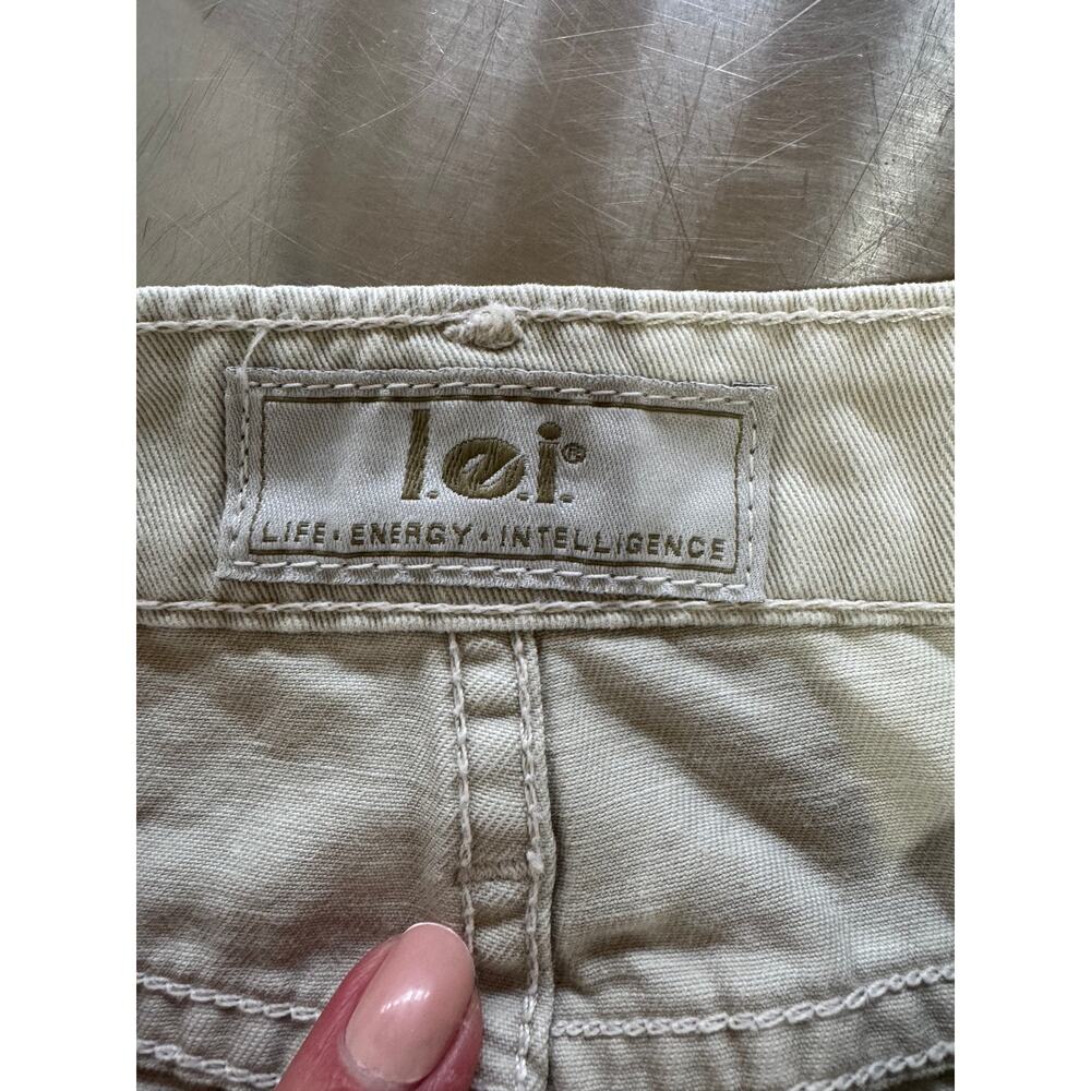 l.e.i. Khaki Mini Skirt Juniors Size 3 Utility Preppy 90s Grunge 100% Cotton - Picture 3 of 6